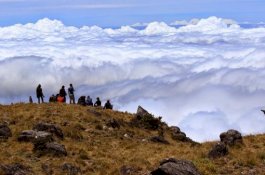 Tahun Baruan di Gunung Bawakaraeng, 9 Pendaki Tersesat