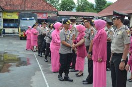 36 Personel Polres Palopo Naik Pangkat