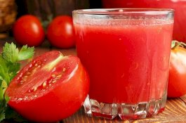 Minum Jus Tomat Cegah Kelelahan Otot Setelah Olahraga