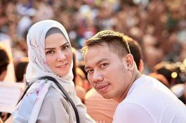 Nangis Berhari-hari di Kamar, Vicky Prasetyo Ternyata Masih Cinta Angel Lelga