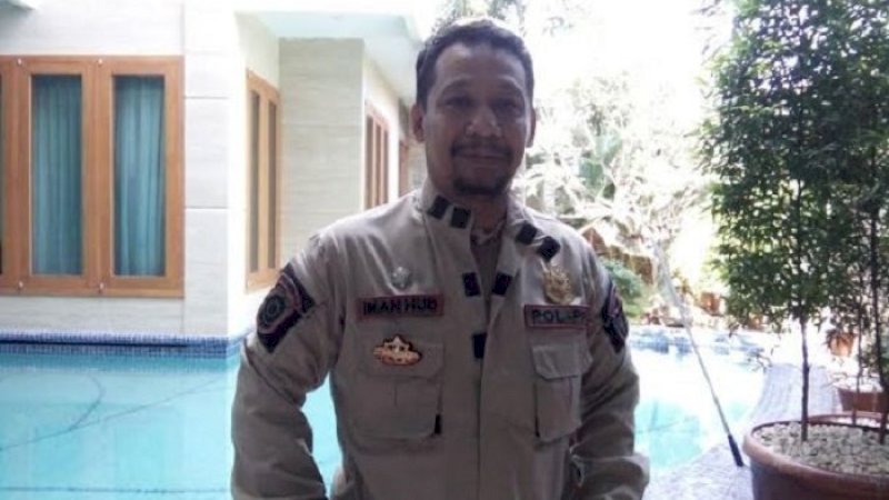Kepala Satpol PP Makassar, Iman Hud