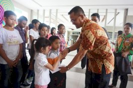 Dalton Hotel Berbagi Keceriaan Bersama Anak Panti Cipta Pahlawan