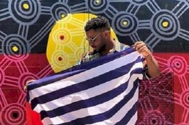 Bupati Nduga Sebut Pengedit Foto Putranya Orang Papua yang Iri