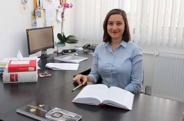 Dosen Cantik ini Dibunuh Oleh Mahasiswa yang Ketahuan Menyontek