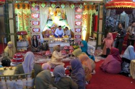 Prosesi Ma'gentung Awali Rangkaian Pernikahan Putra Nurdin Abdullah