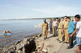 Antisipasi Abrasi Meluas, Bupati Bantaeng Susun Rencana