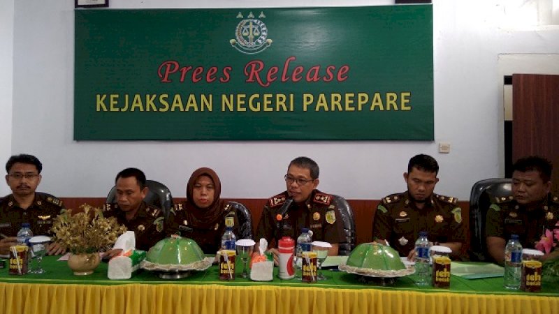 Rilis laporan capaian kinerja Kejaksaan Negeri (Kejari) Parepare sepanjang 2018, Selasa (8/1/2019). 