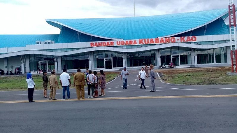 Bandara Kuabang di Kao, Halmahera Utara.