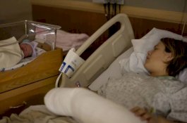 Selama 10 Tahun Koma, Kok Bisa Pasien Ini Melahirkan Bayi