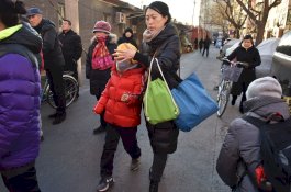 Kontrak Kerja Tak Diperpanjang, Pria di China Serang 20 Anak Pakai Palu