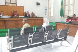 Calon Jemaah Umrah Bilang Serasa Mau Gila, Bos Abu Tours Jawab Begini