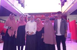 Mahasiswa FKIP Unismuh Makassar Gelar Pameran Seni di Mal Phipo