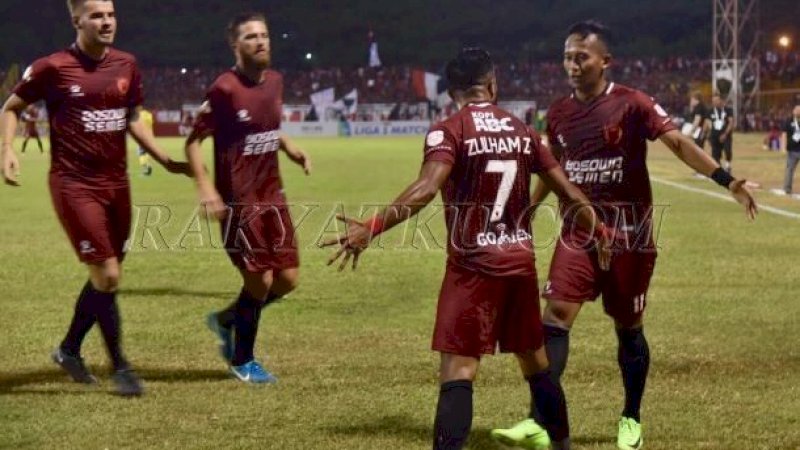 Zulham Zamrun (7) selebrasi gol ala Cristiano Ronaldo.