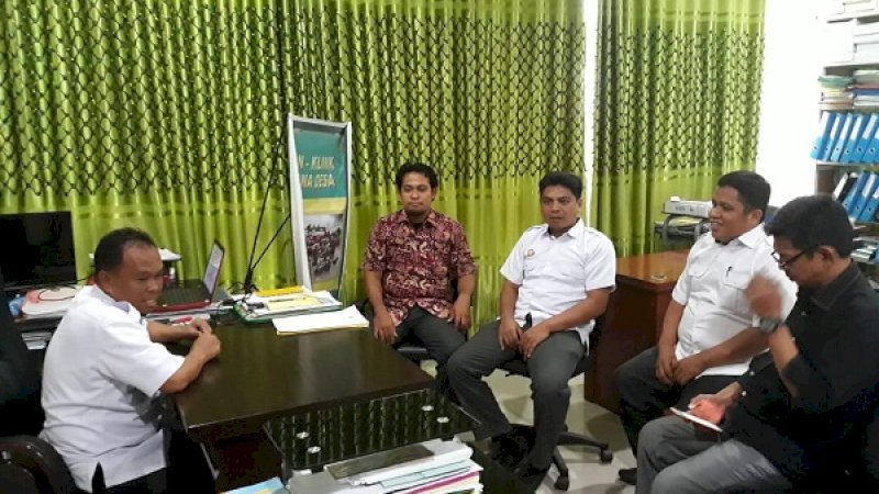 Pertemuan KPU Kabupaten Enrekang akan menggandeng Dinas Pemberdayaan Masyarakat Desa (DPMD) Enrekang, Kamis (10/1/2018).