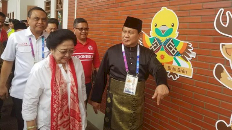 Megawati Soekarnoputri dan Prabowo Subianto.