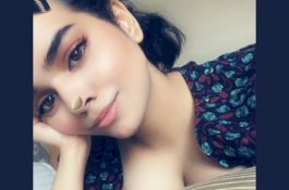 Remaja Saudi yang Murtad Rayakan Kemenangan Dengan Posting Foto Belahan Dada