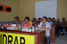 Jelang Pemilu, Jokowi Gelontorkan Bansos Rp54,3 Triliun Lewat Kemensos, Polisi Diminta Kawal
