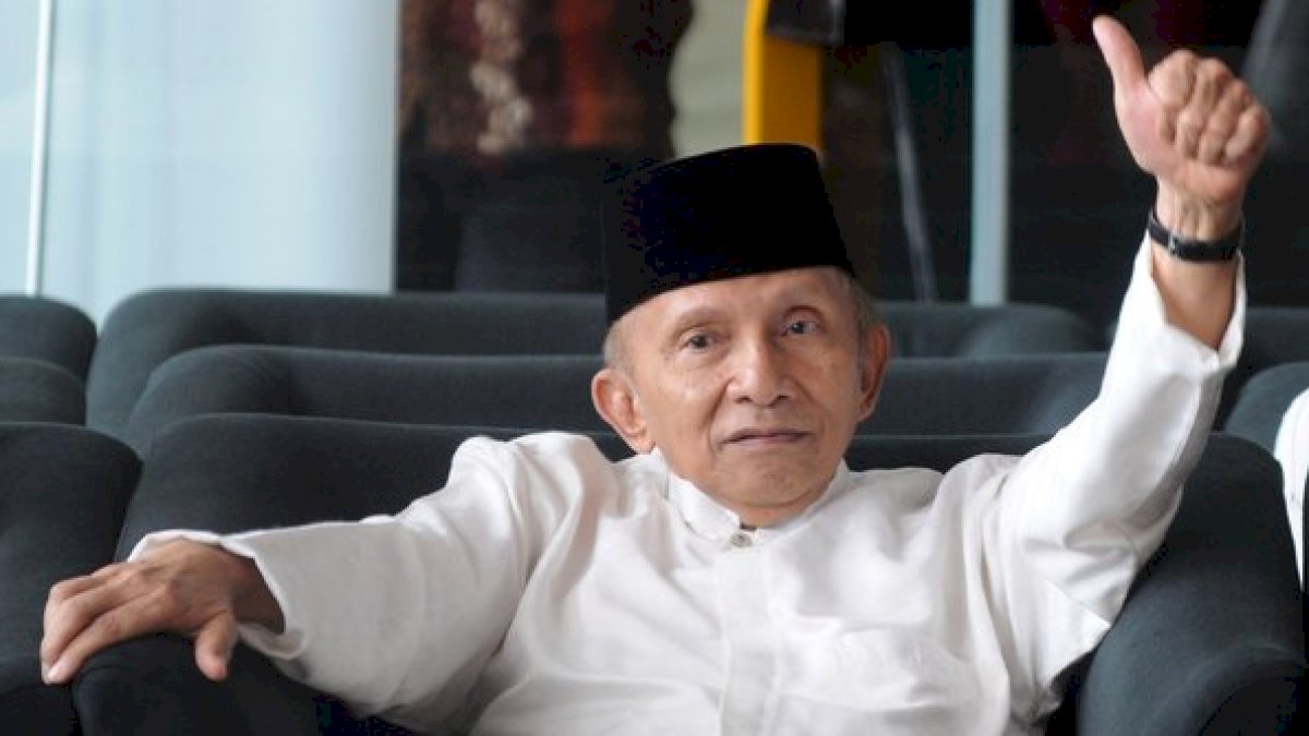 Tuding Jokowi Pura-pura Hidup Sederhana, Amien Rais Ungkit Fakta-faktanya