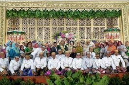 Bupati Bantaeng Hadiri Akad Nikah Putra Nurdin Abdullah