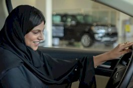 Baru Enam Bulan, Saudi Sudah Keluarkan 40 Ribu SIM untuk Wanita