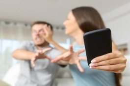 Cara Jitu Ketahui Pasangan Selingkuh via Online