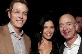 Terungkap! Janda Ini Selingkuhan Orang Terkaya di Dunia