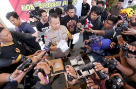 Polisi Usut Sumber Narkoba 5 Kilogram yang Masuk Makassar