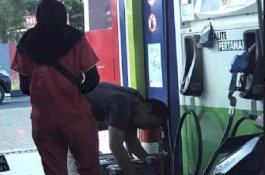 Warga Mengeluh, Jeriken Hambat Antrean Pertalite di SPBU Caile
