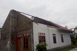 Enam Rumah Rusak Diterjang Angin Puting Beliung di Luwu Timur
