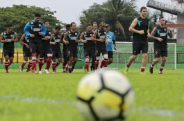 Ini Alasan Pluim, Klok, dan Zulham Tak Ikut Latihan Perdana PSM Makassar 