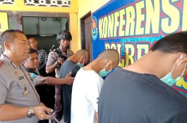 Kecanduan Sabu-sabu, Tiga Pemuda Curi Perabot Rumahnya Sendiri