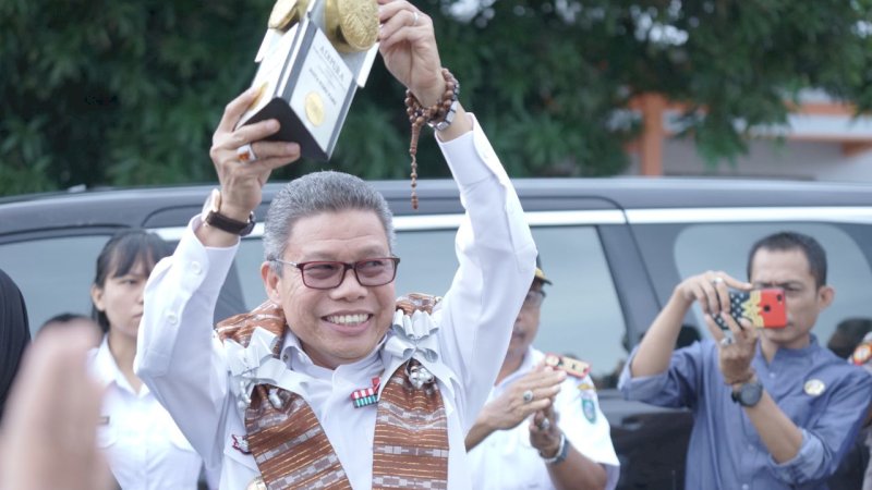 Piala Adipura Parepare Diarak, Taufan Pawe Bangga