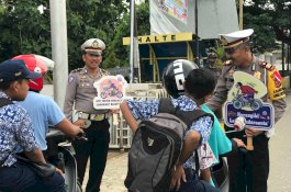 Polres Bone Gencar Sosialisasikan Milenial Road Safety Festival 2019
