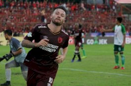 Marc Klok Bertahan Hingga 2023, Robert akan Kembali Latih PSM?