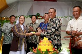 RS Bintang Laut Terakreditasi Paripurna, Tumpeng pun Dipotong