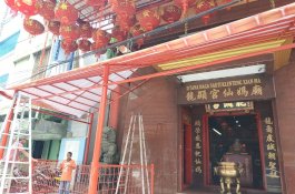 Klenteng Xiang Ma Bersolek Jelang Imlek 2019
