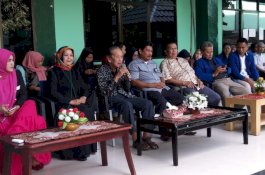 Universitas Mega Rezky Lepas 200 Mahasiswa KKN