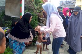 Demi Aura Aulia dan Indira Mulyasari, Warga Batua Rela Menunggu Berjam-jam