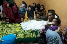 Kisah Istri Ustaz Maulana yang Menolak Uang Hasil Ceramah