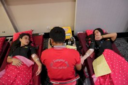 Hotel Santika Makassar dan Komunitas Sepeda Lipat Gelar Donor Darah