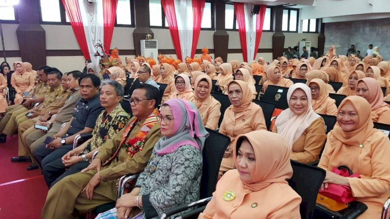 Harapan Gubernur Sulsel di Hari Jadi ke 19 Dharma Wanita Sulsel