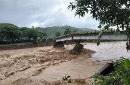 Tak Kuat Tahan Arus, Jembatan Penghubung Tanakaraeng dan Bili-Bili Ambruk