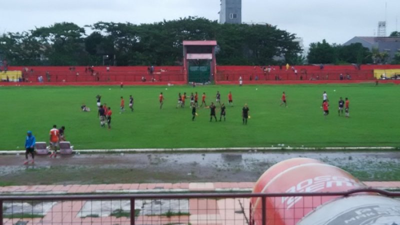 PSM ditahan imbang Khaka FC dalam laga uji coba di Stadion Andi Mattalatta, Selasa (22/1/2019).