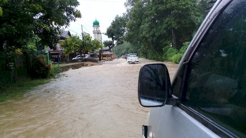 Banjir Surut, Jalur Barru-Soppeng Lancar