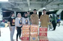 Aksi Cepat, Thita SYL Turunkan Bantuan untuk Warga Terdampak Banjir
