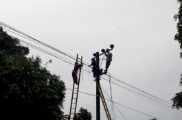 Akibat Cuaca Ekstrem, 617 Trafo PLN di Sulsel Padam