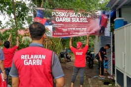 Garbi Sulsel Buka Dapur Umum untuk Pengungsi Banjir