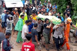 Tim DVI Meluncur ke Lokasi Longsor Gowa