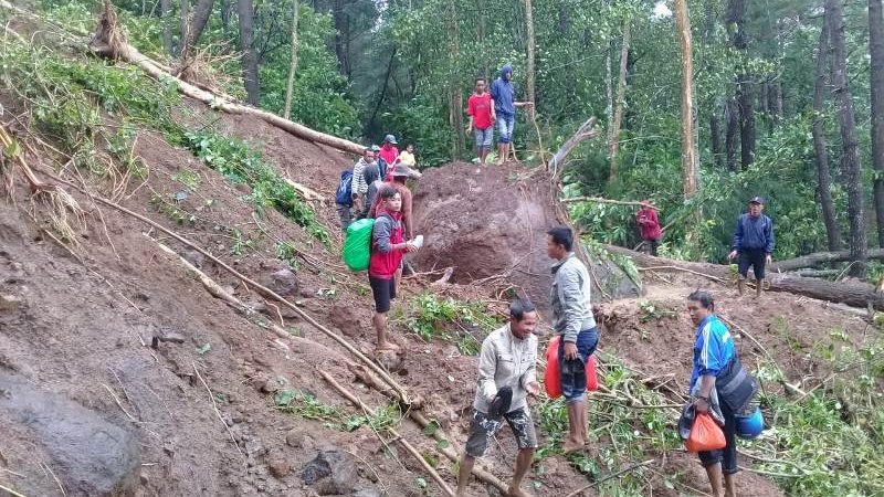 Suasana lokasi longsor di Kabupaten Gowa. Ist