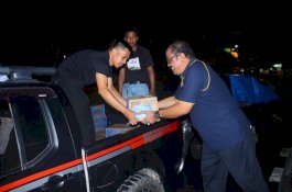 Bahar Ngitung Salurkan Bantuan ke Korban Bencana Banjir